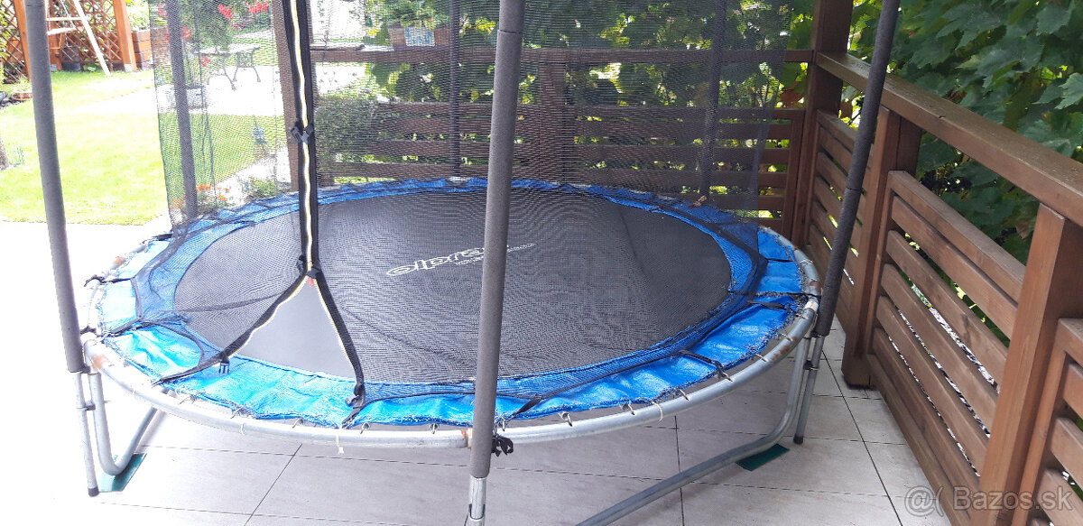 Trampolína - 2