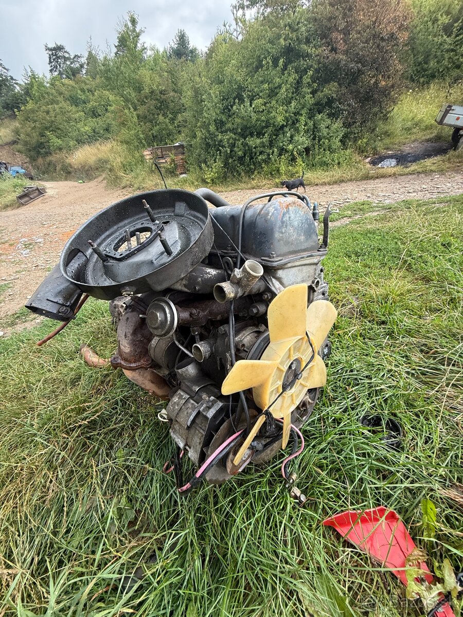 Motor lada Niva - 2