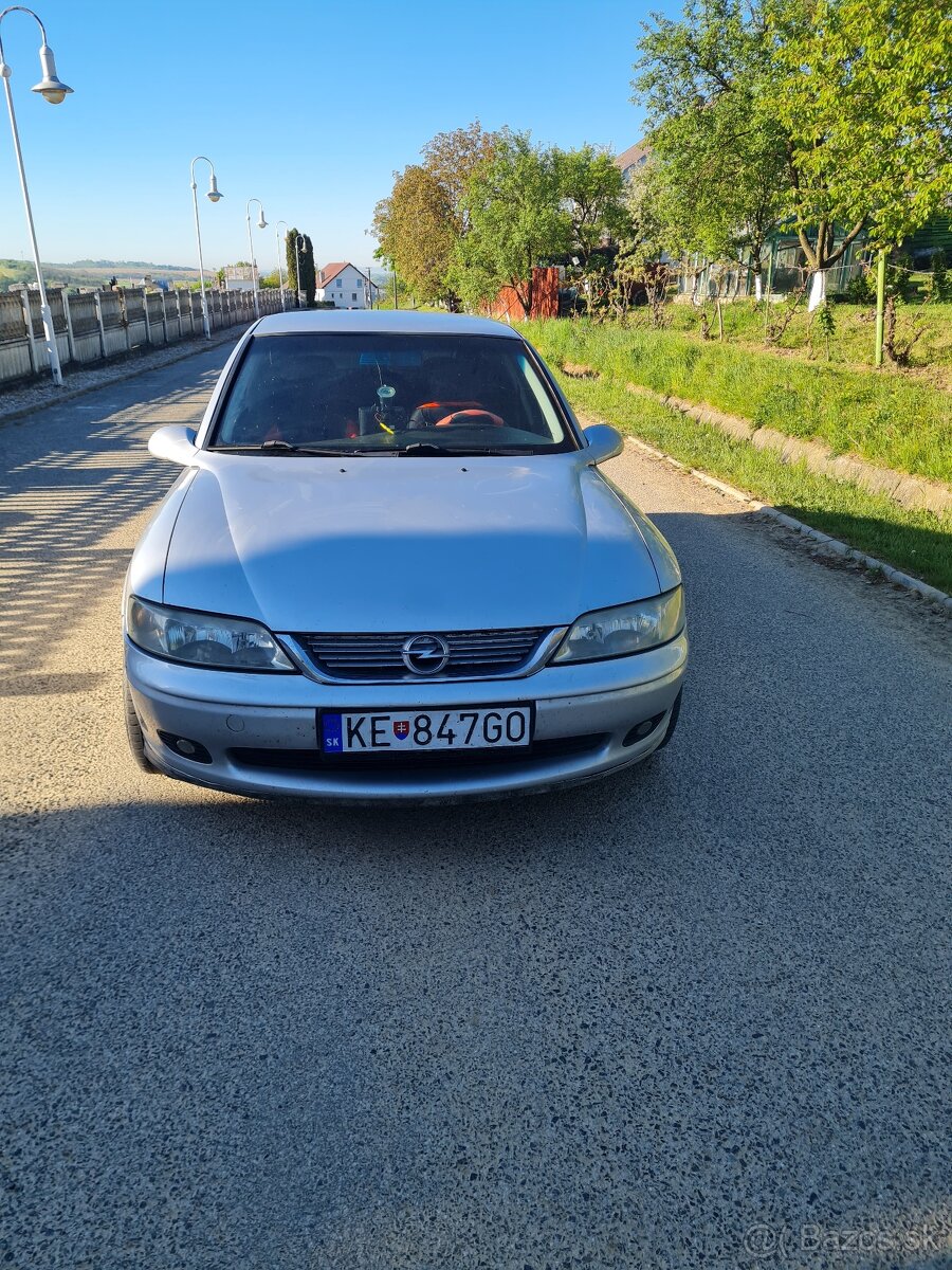 Opel Vectra 1.8 16v automat LPG - 2