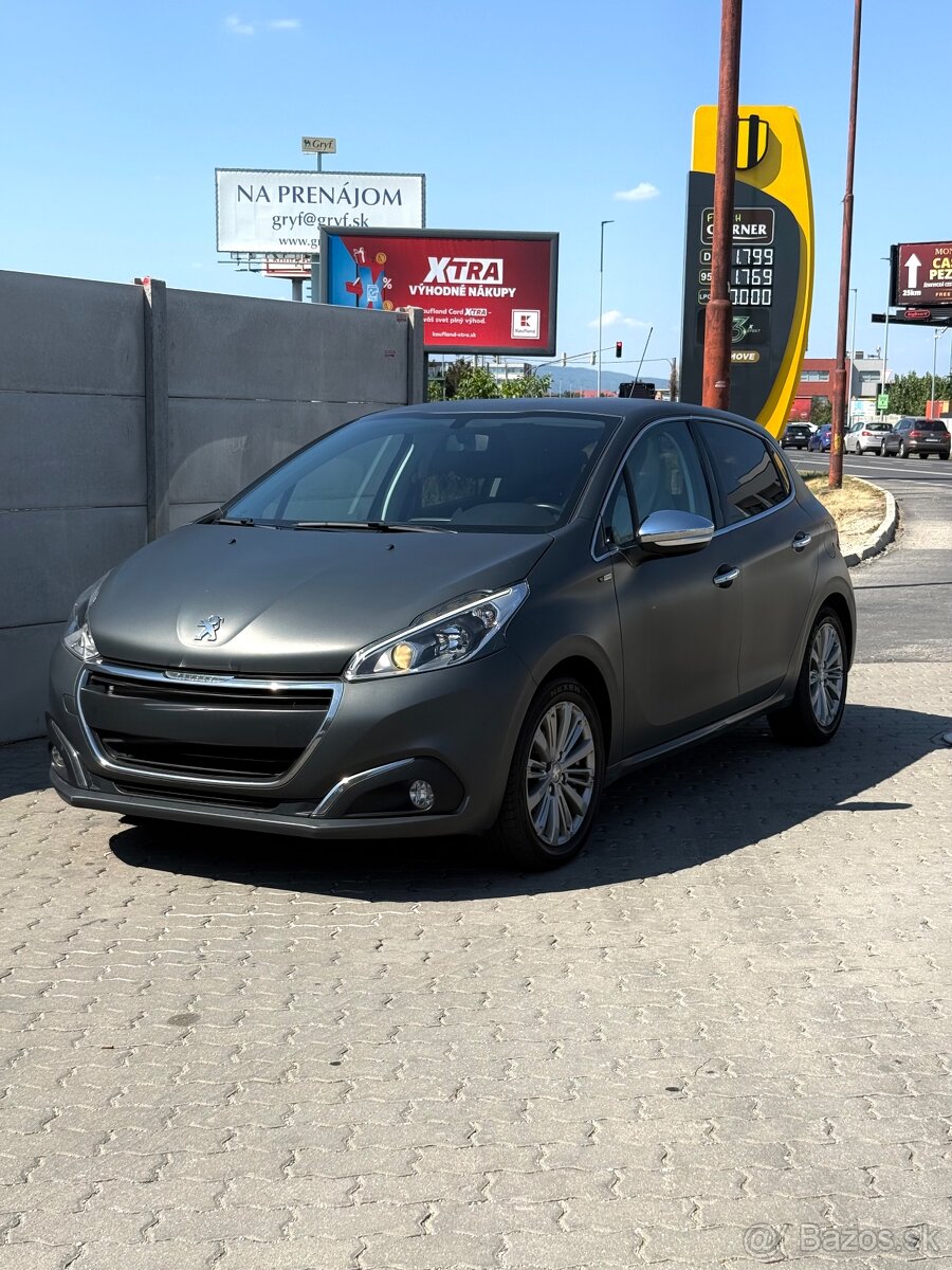 Predám Peugeot 208 1.2 PureTech - 2