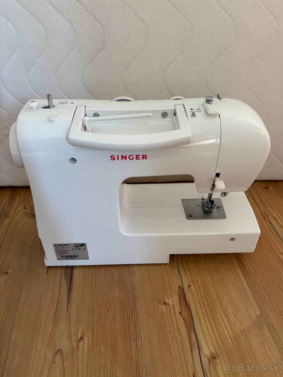 Predám šijací stroj Singer Tradition (model 2282) - 2