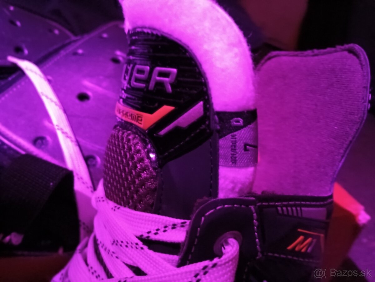BAUER Supreme M3 - 2
