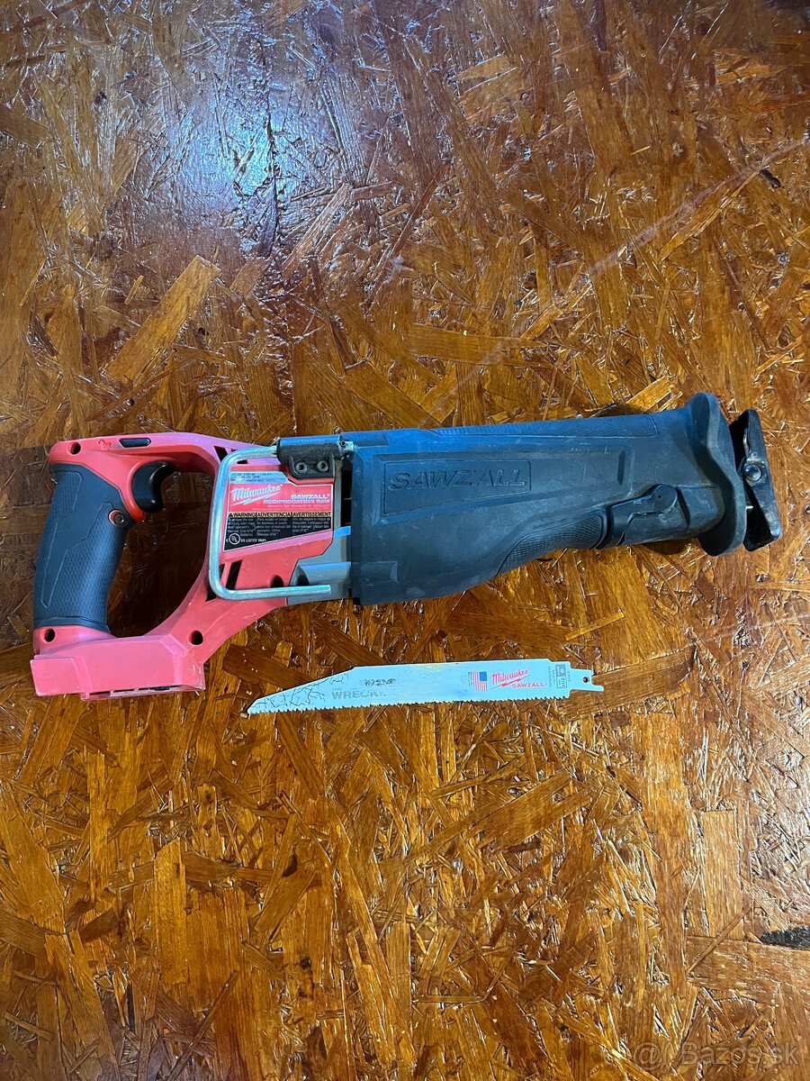 Milwaukee SAWZALL - 2