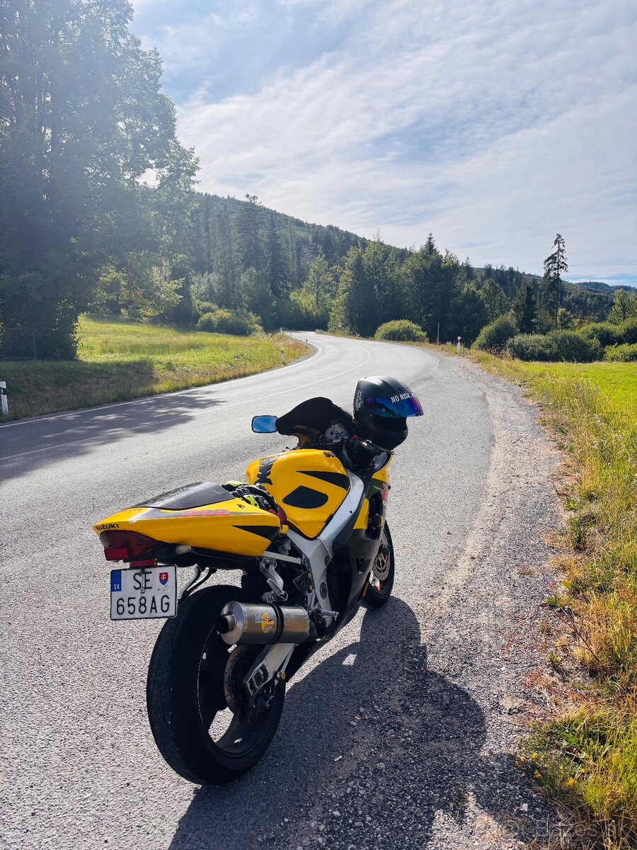 Suzuki gsxr 600 - 2