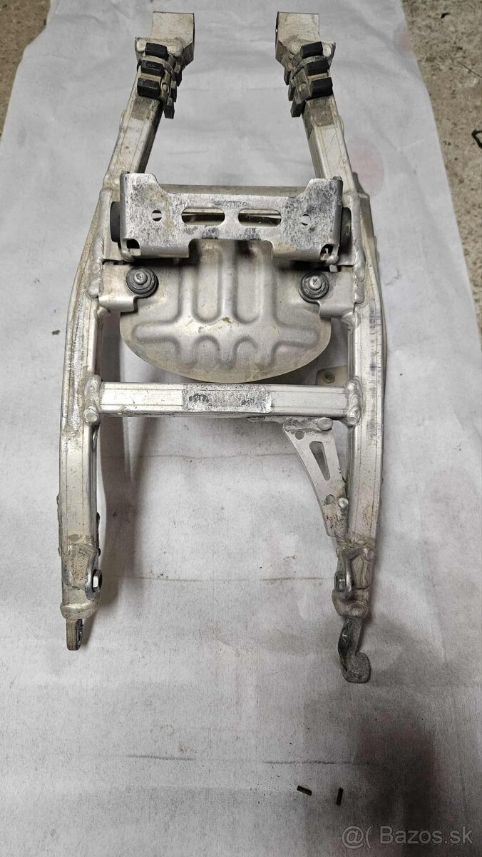 yamaha yz450f 2010 - 2013 podsedlovy ram - 2