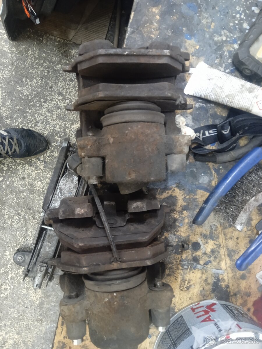 predne brzdove strmene VAG VW škoda 288mm kotuč - 2