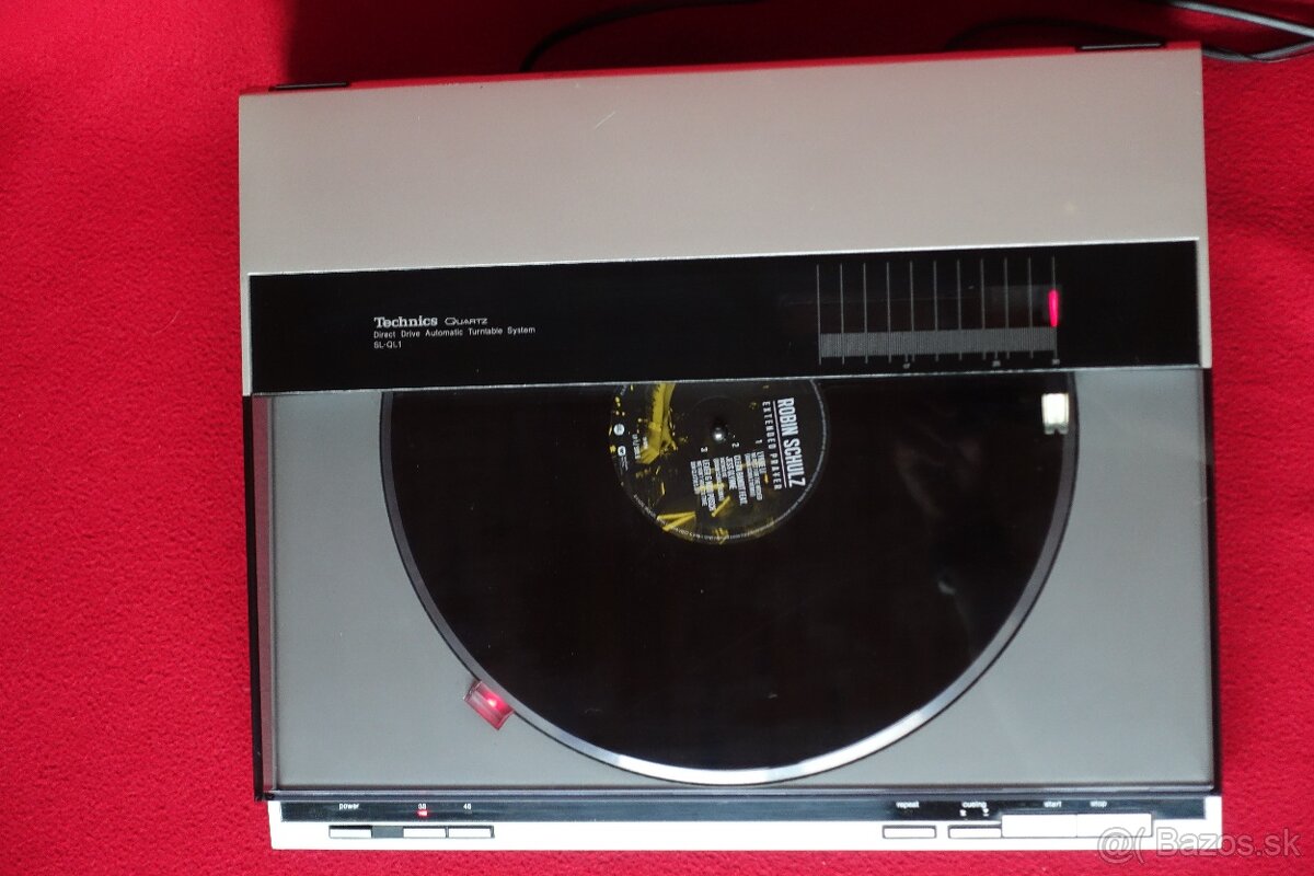 Automatický gramofón pre celú rodinu Technics SL-QL1 - 2