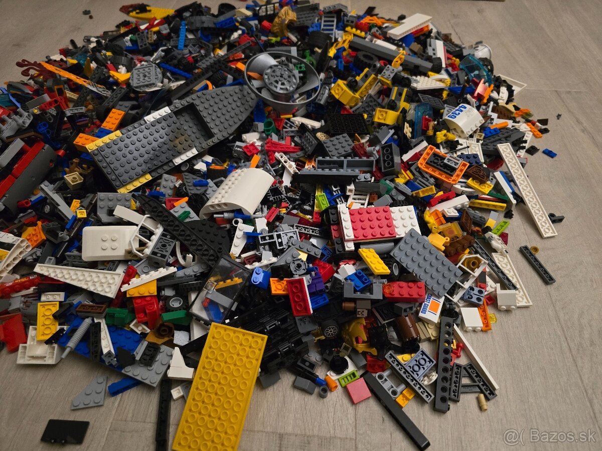 Predám Lego mix - 2