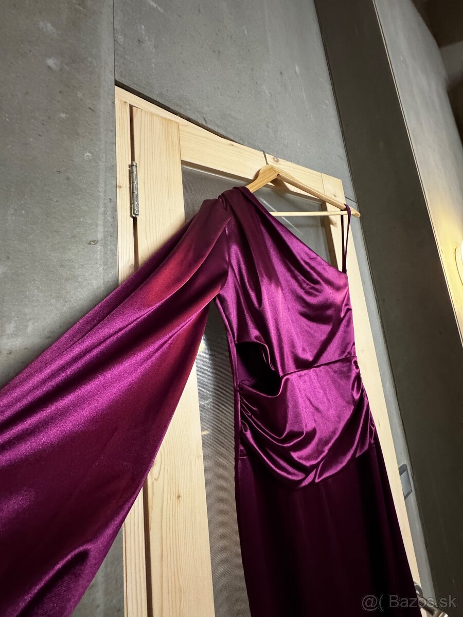 Purpurové dlhé spoločenské šaty - 2