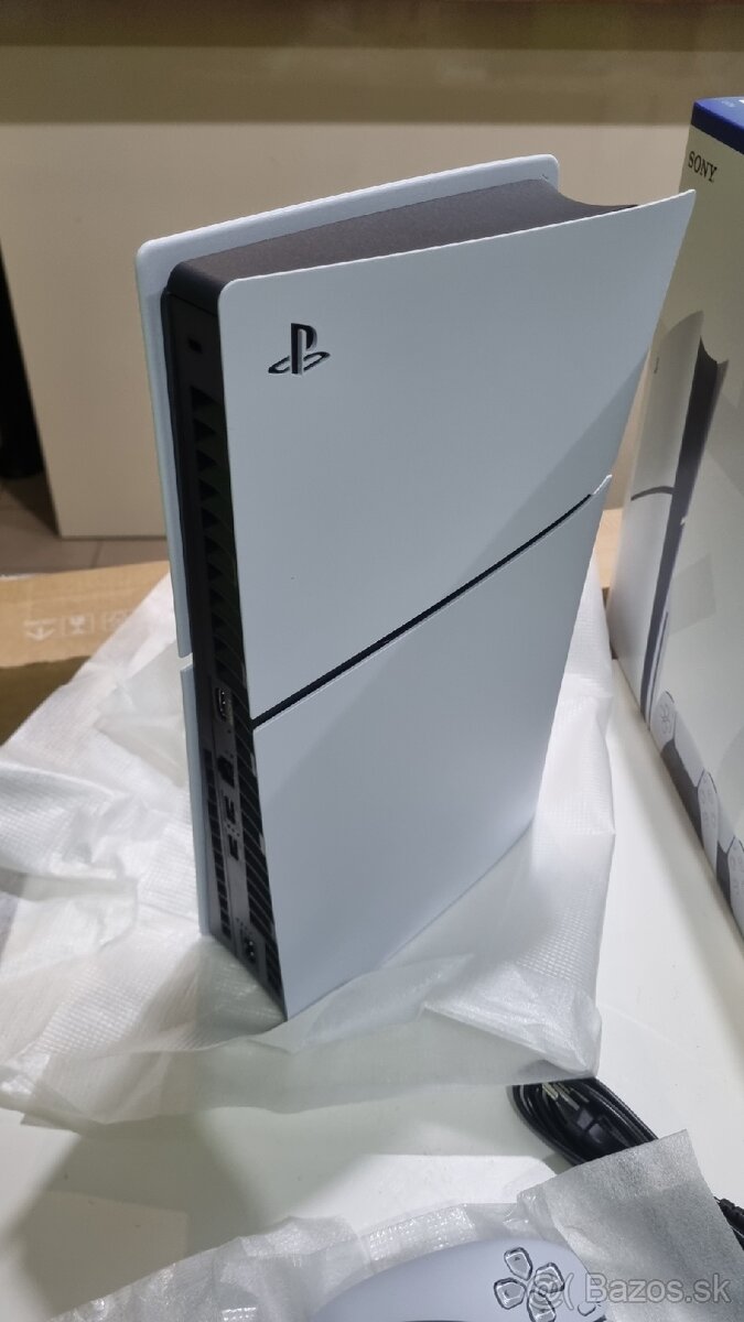 Sony PS5 Slim 1TB,s mechanikou ,nepoužitá,zaruka 2r - 2