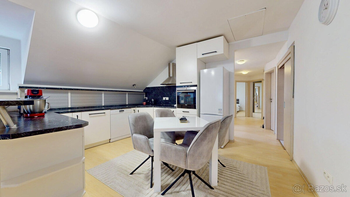 4-izbový byt s komfortom domu - províziu platí prenajímateľ - 2
