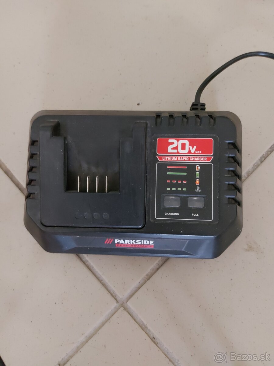 Nabíjačka batérií - 2