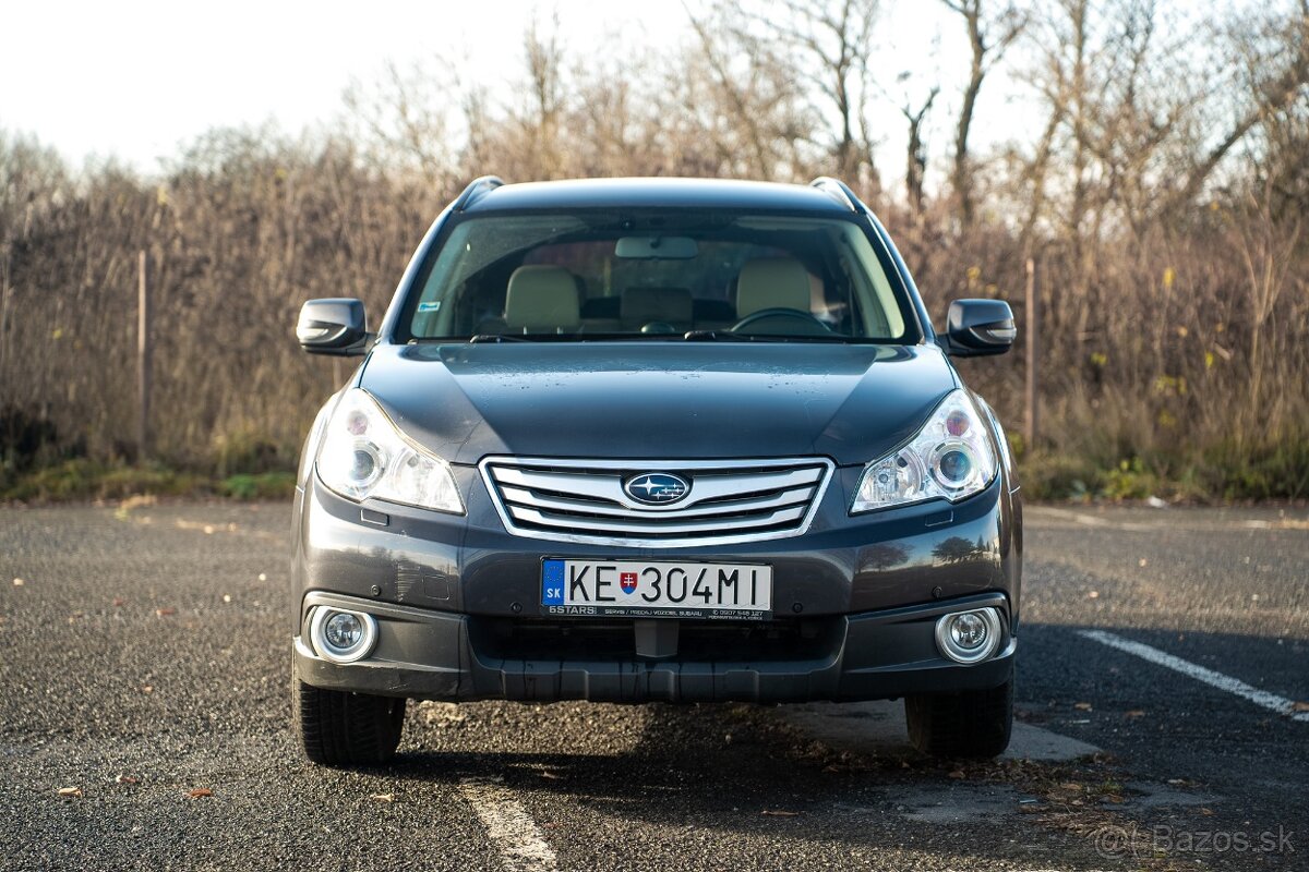 Subaru Outback 2.5 CVT AWD - 2