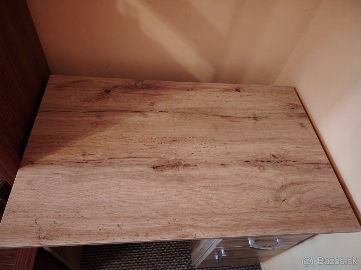 Písací stolík - 2