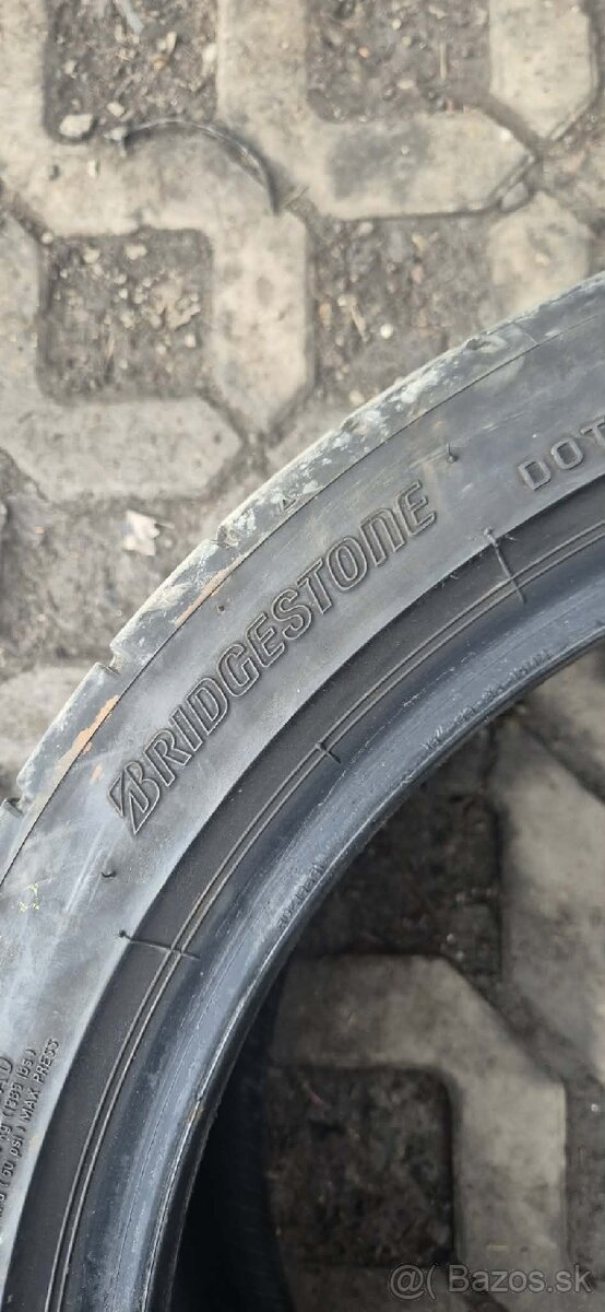 Letné pneumatiky Bridgestone 225/40 R18 - 2