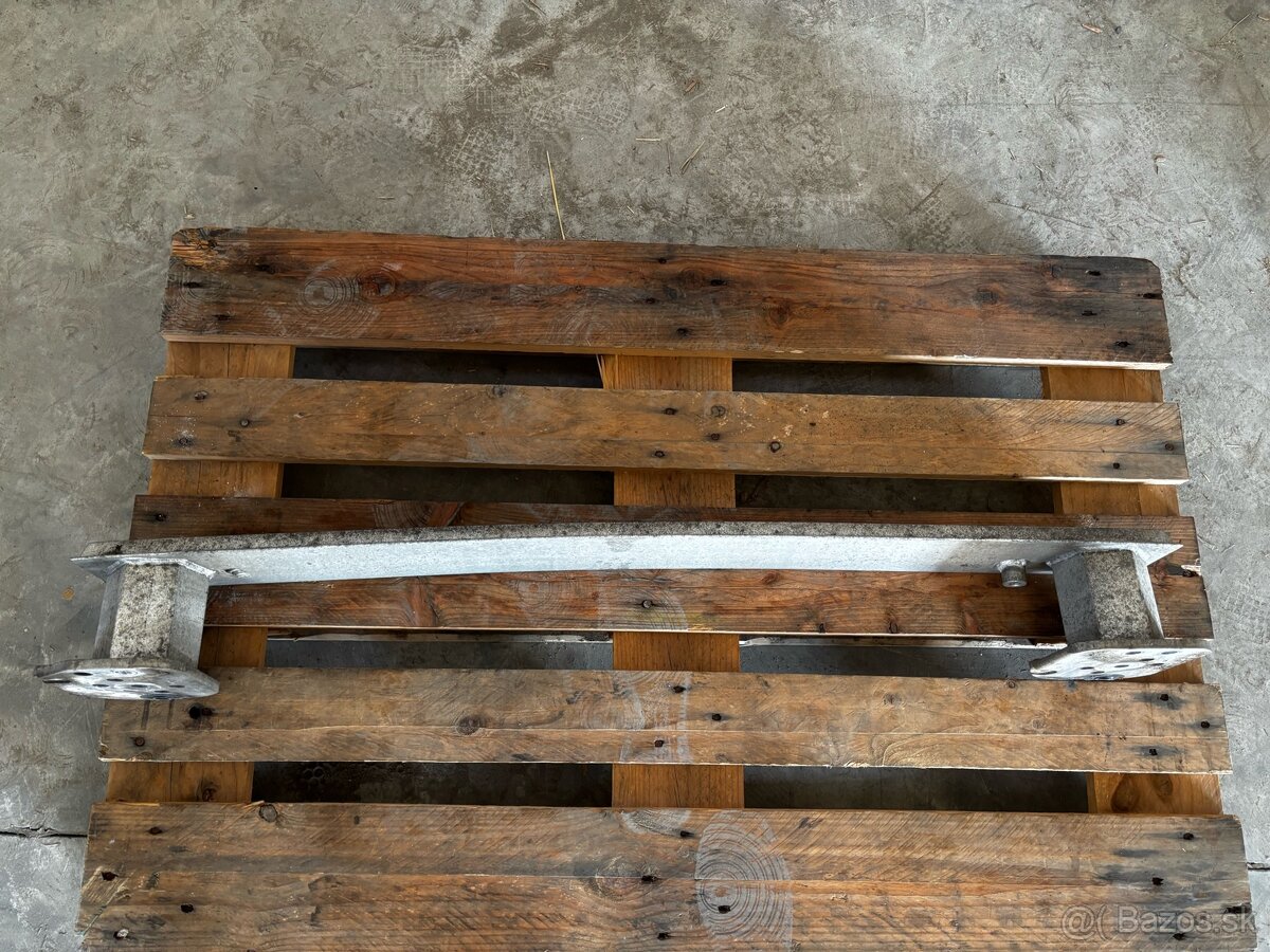 Zadná výstuha Peugeot 308 T7 - 2