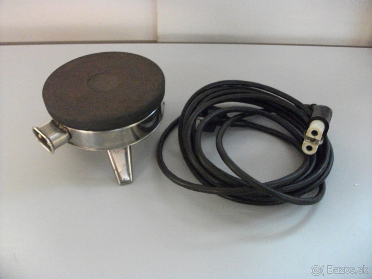 Predám zachovalý,starý elektrický varič. - 2