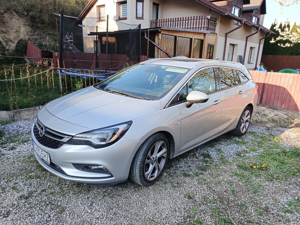 Opel Astra K Sports Tourer - 2