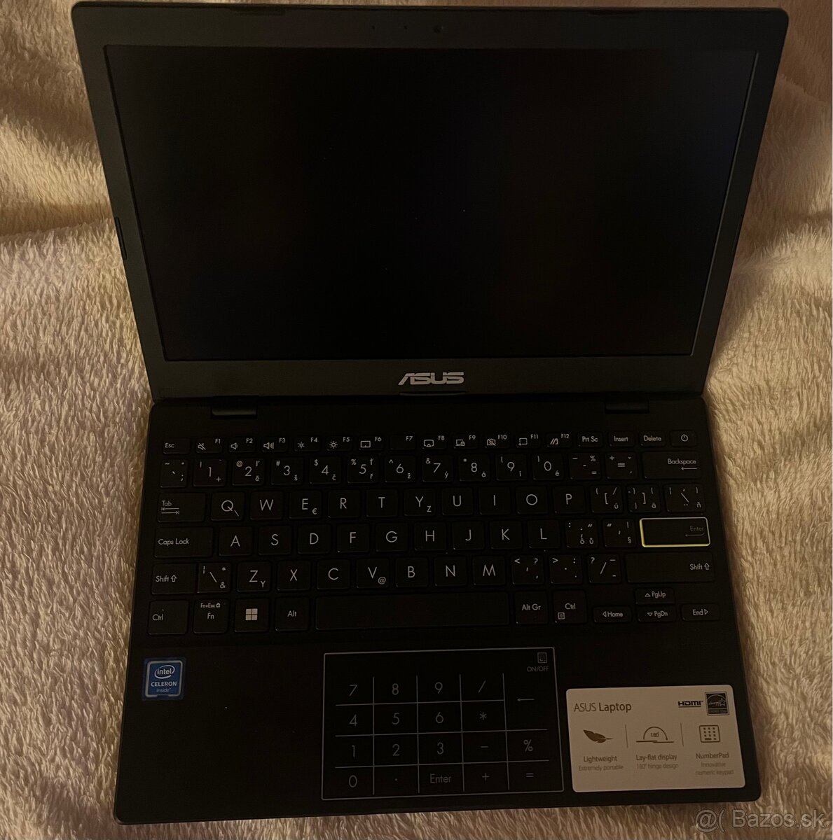 Asus E210M- notebook - 2