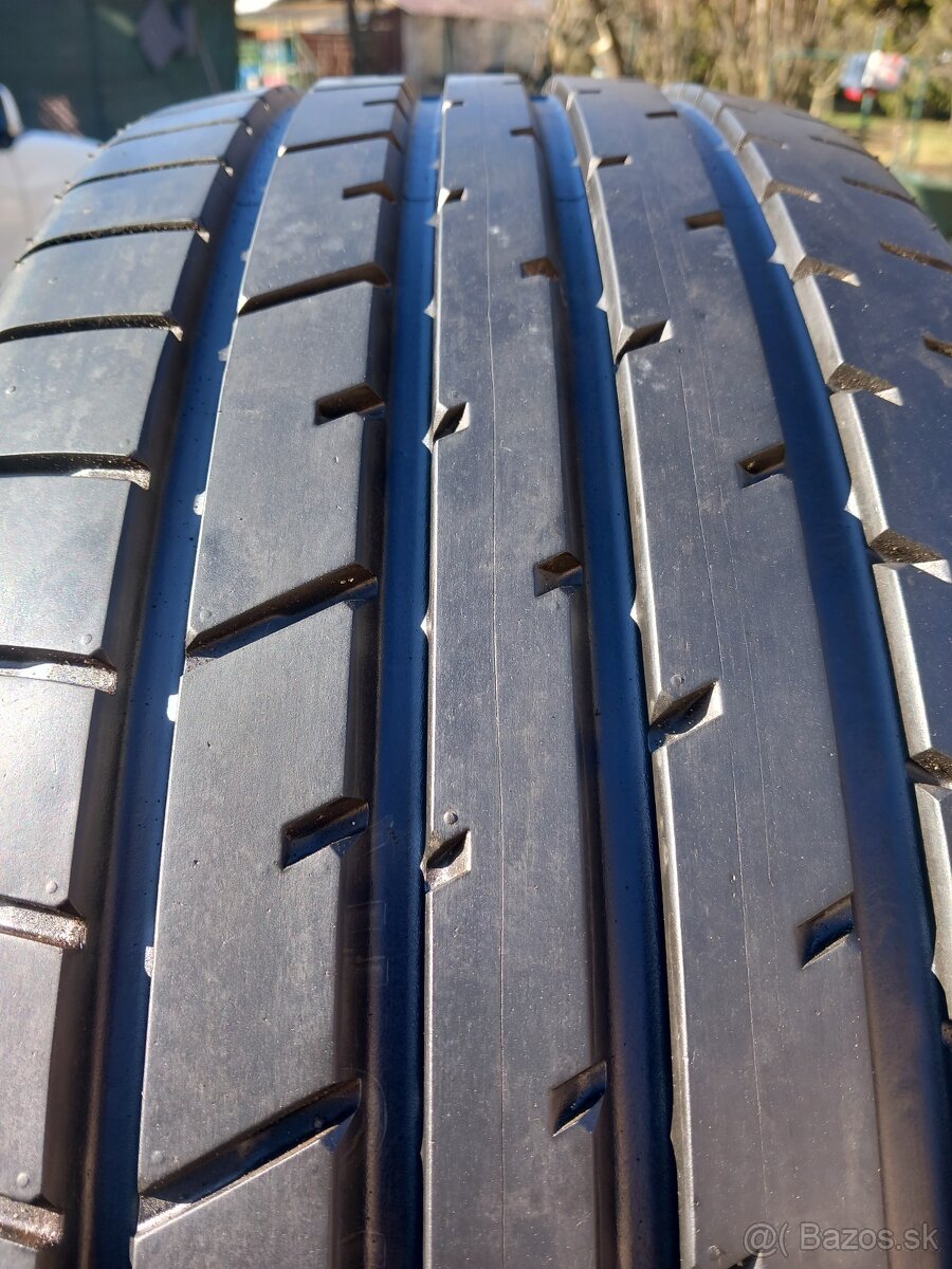 225/55 r19 letne pneumatiky toyo - 2