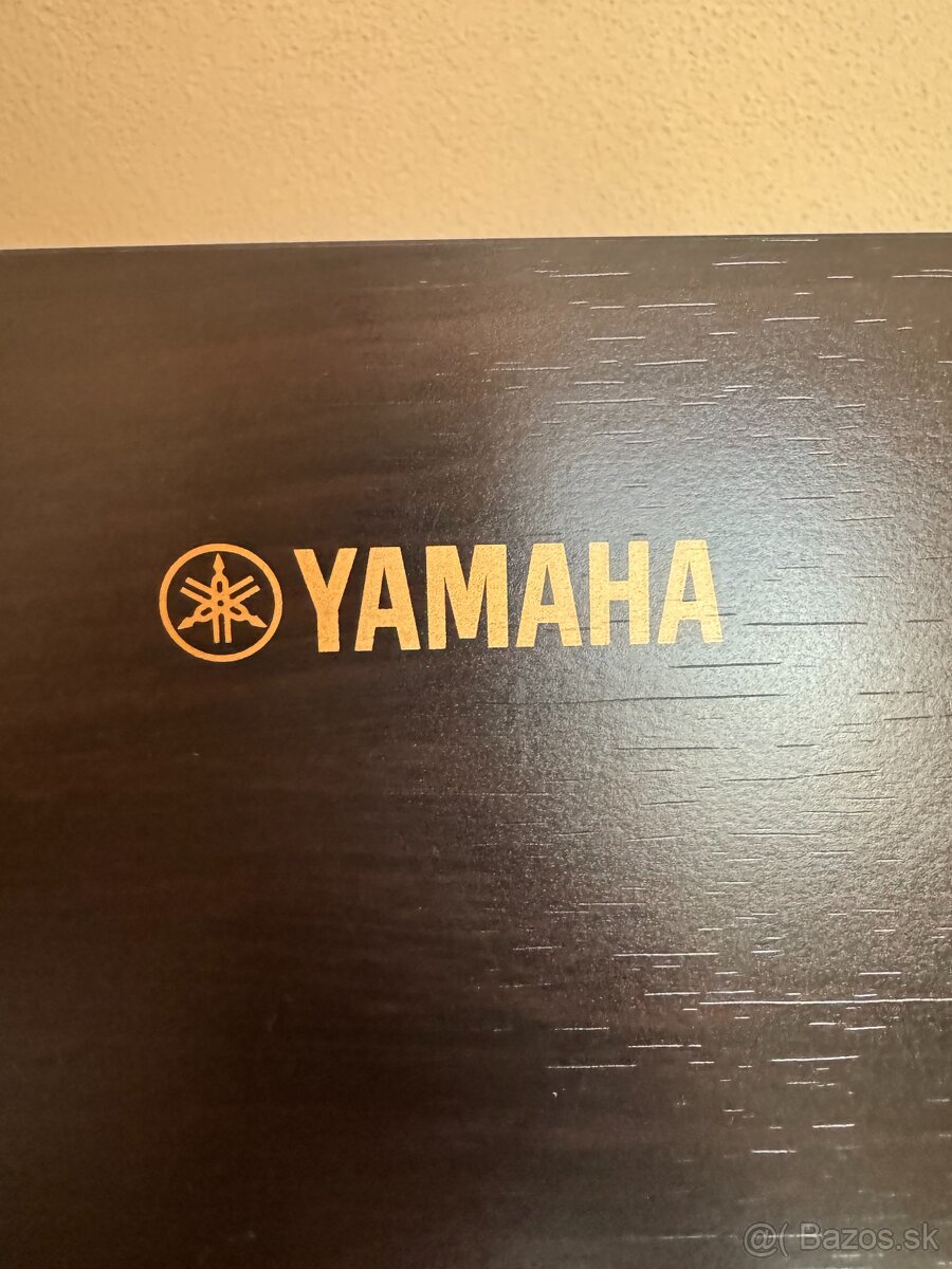 Predám klavír Yamaha Arius - 2