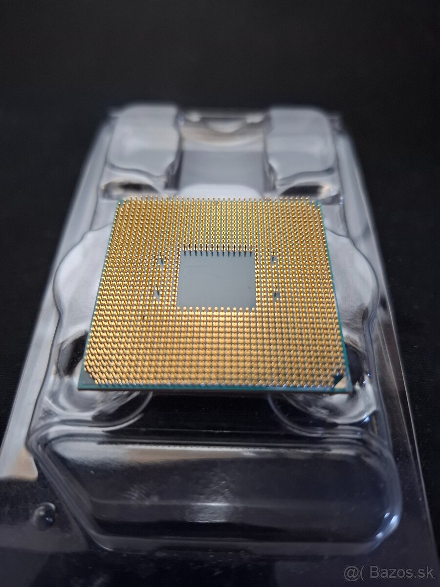 AMD Ryzen 3 2200G - 2