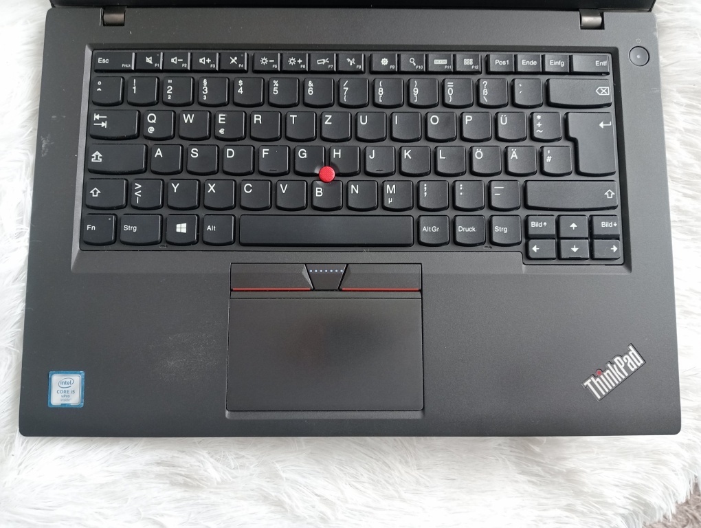 predám Lenovo Thinkpad T460 , Intel i5 , 8gb ram , Win 11 - 2