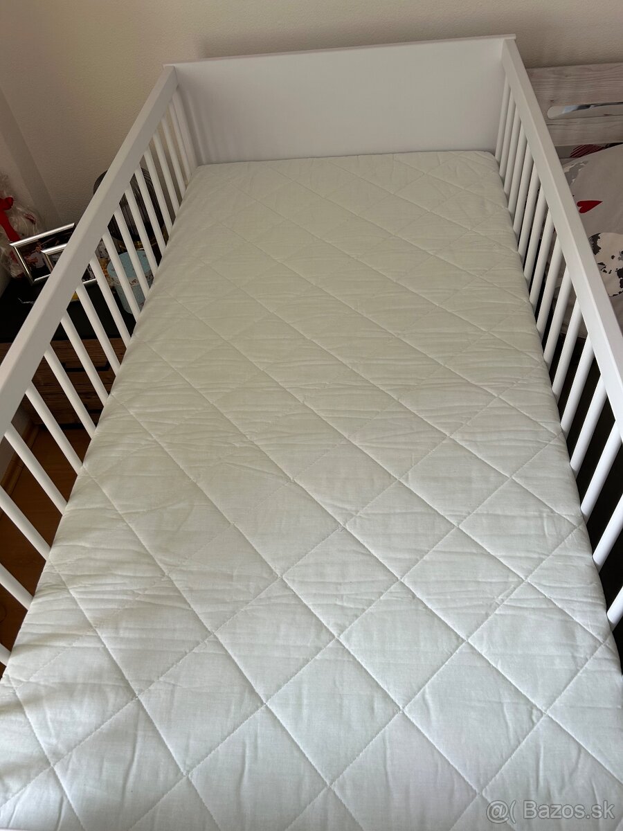 Postieľka s matracom - 2