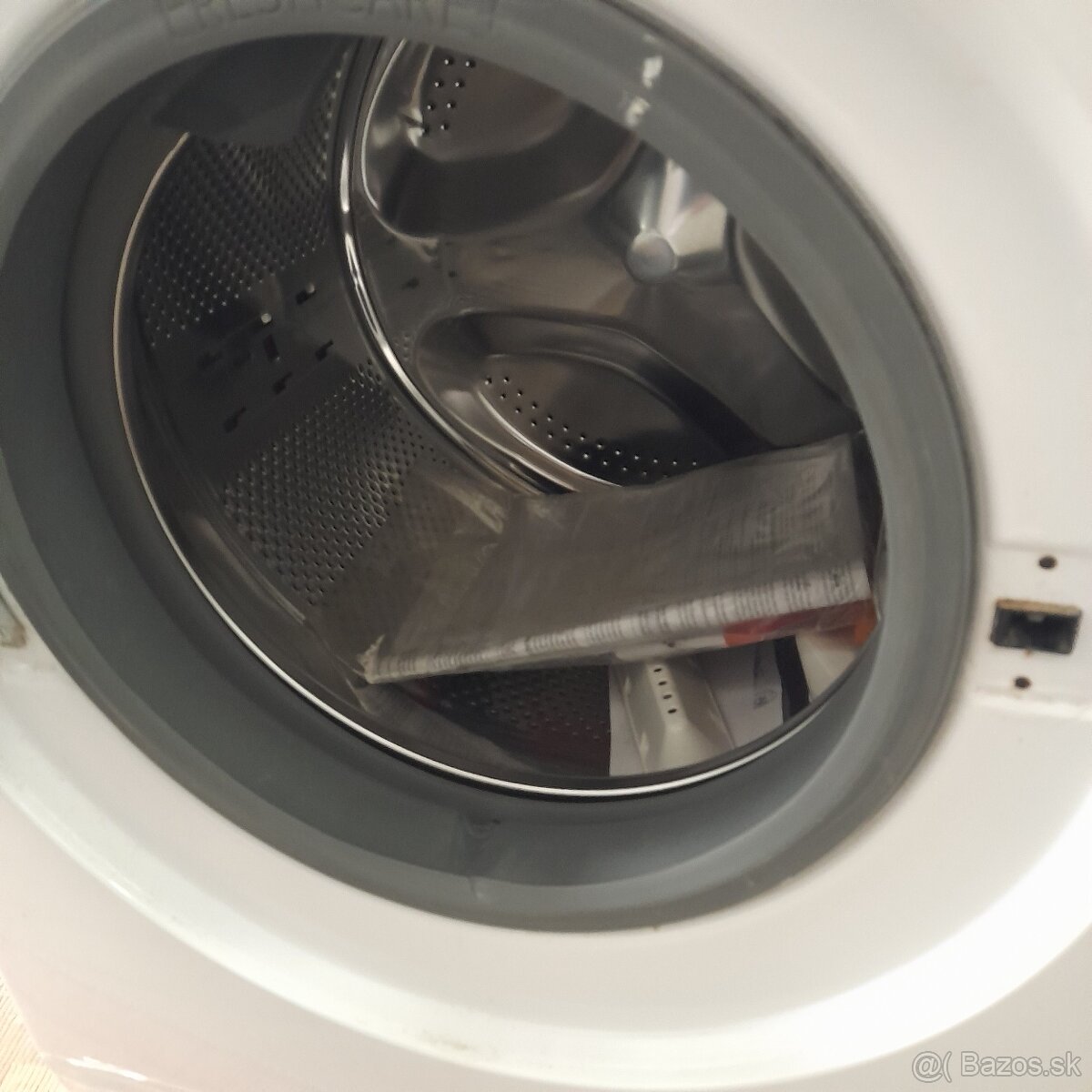 Práčka Whirlpool - 2