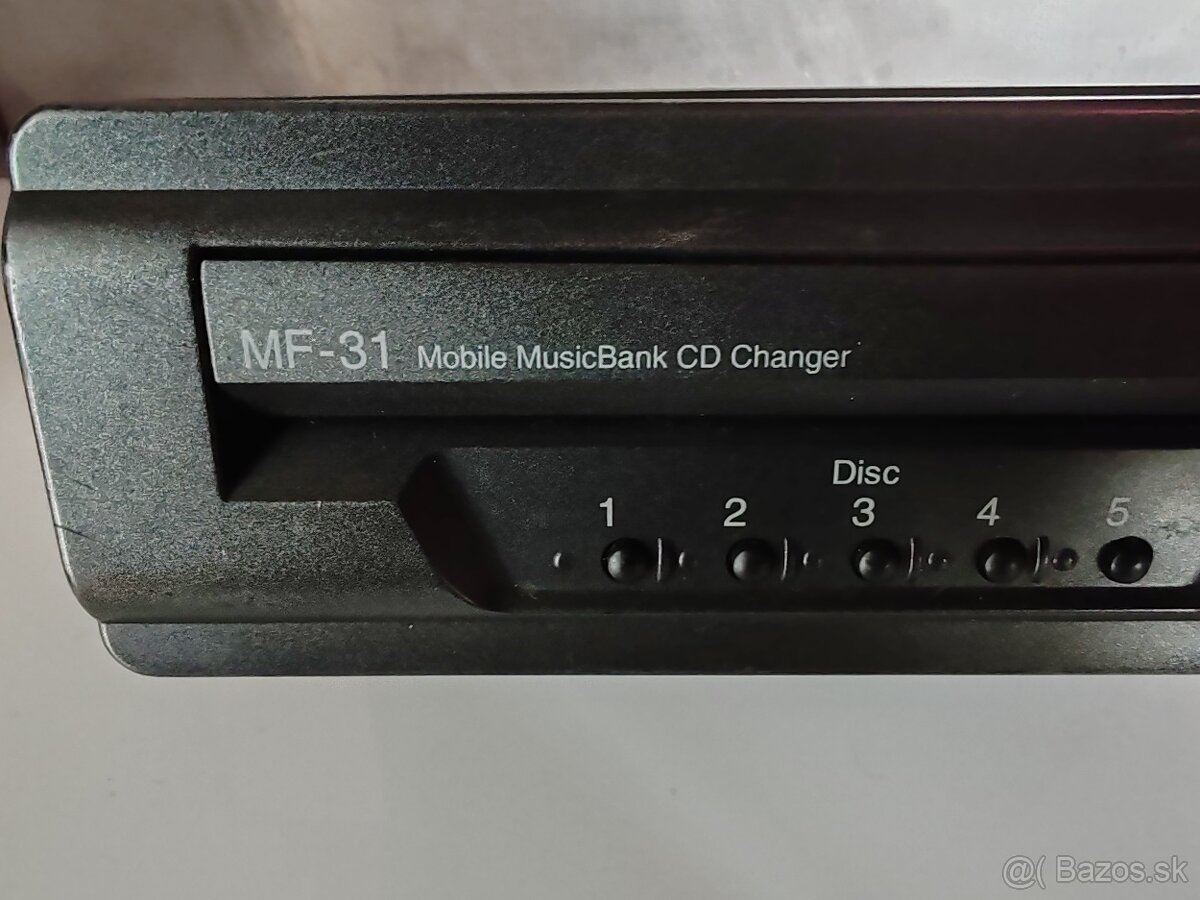 CD menič Nakamichi MF-31 - 2