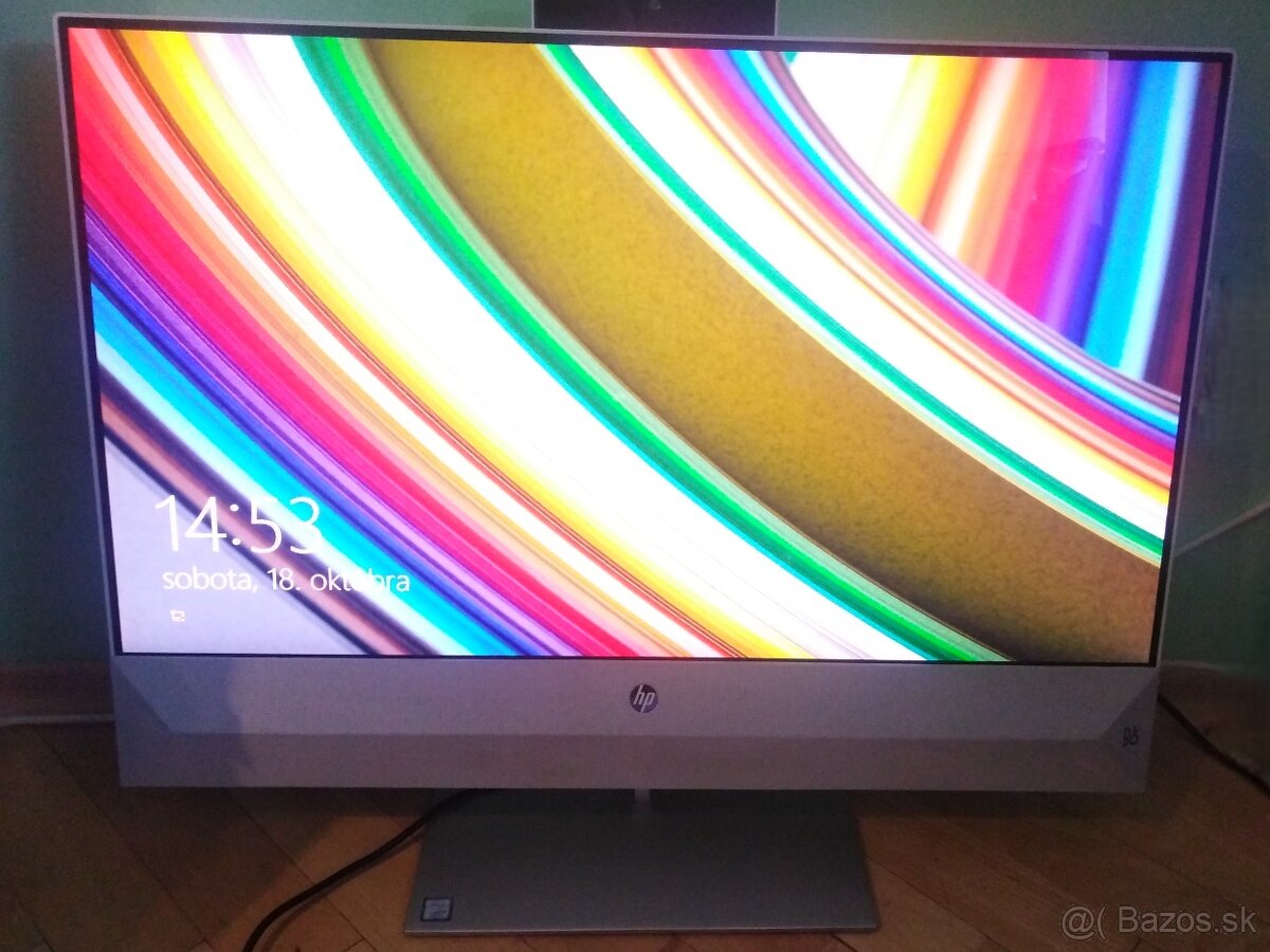 HP Pavilion 27 All-In-One PC 27-xa0012nc i5 - 2