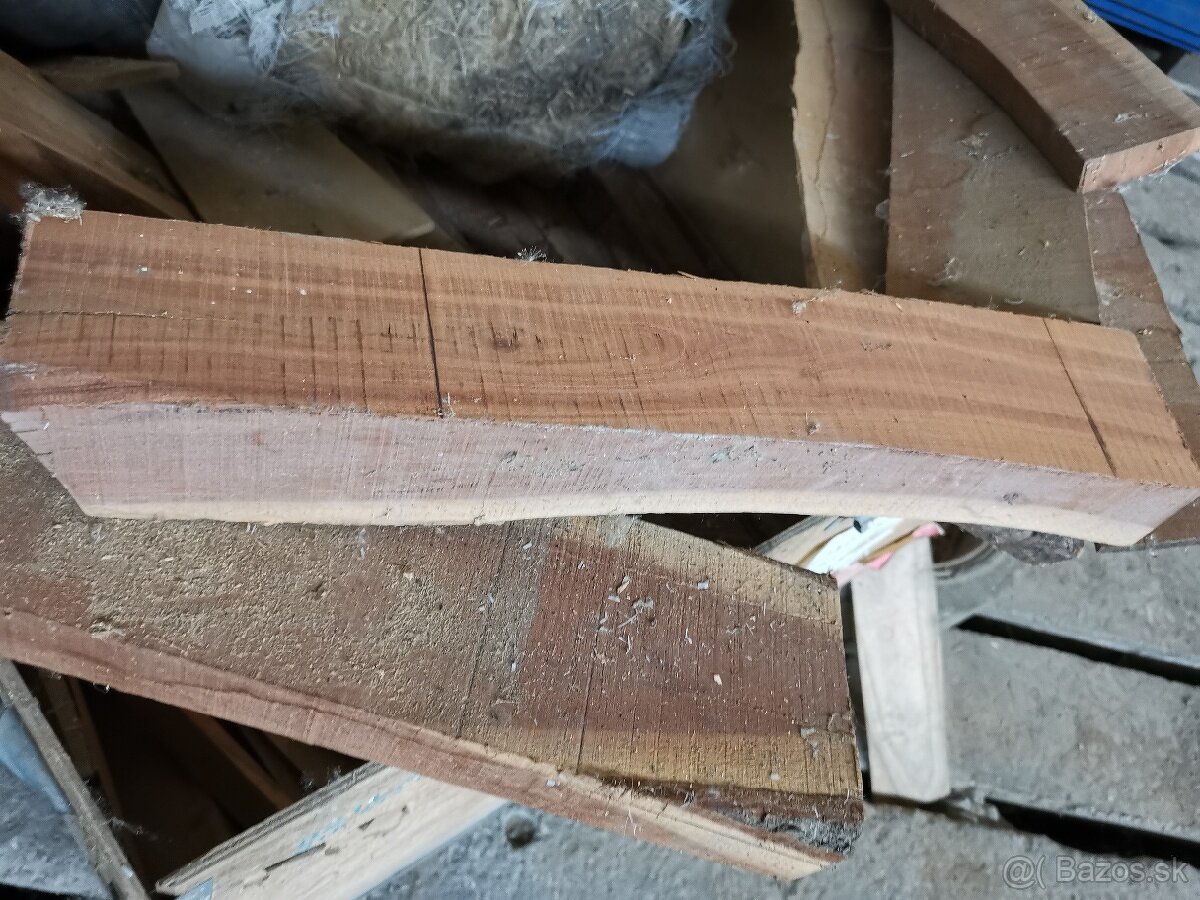 Predám doštičky z orechového koreňa a iných drevín - 2