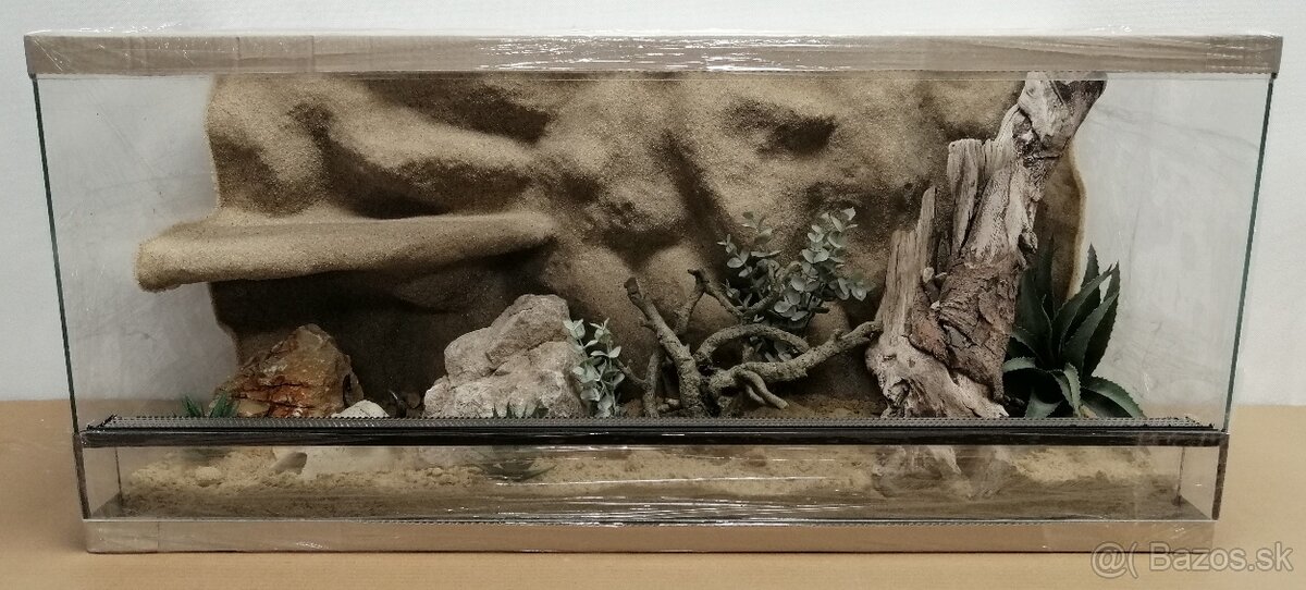 Terárium 90x40x40 s 3D stenou - 2