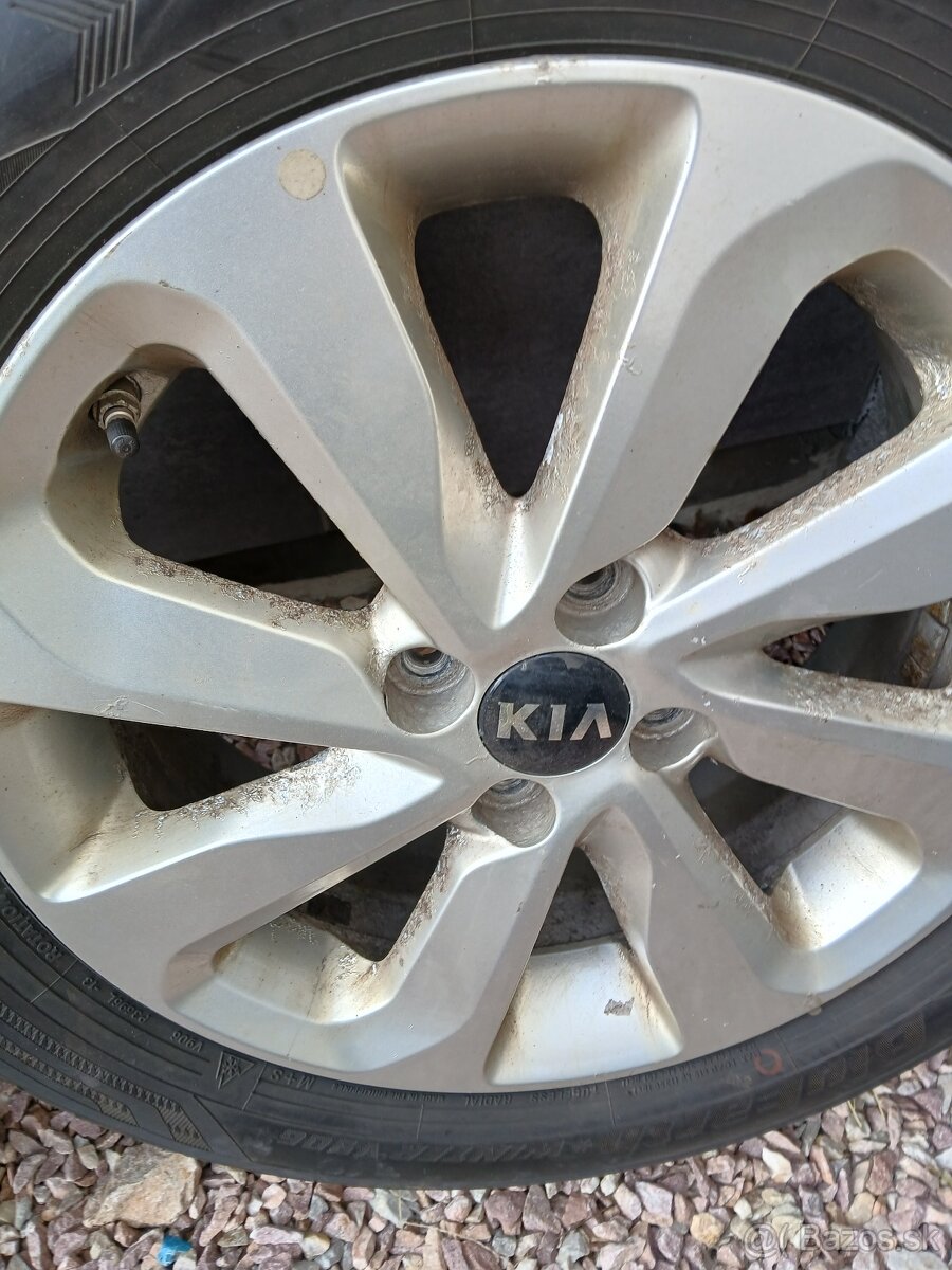 Disky na kiu +zimné pneu. 205/55R16 - 2