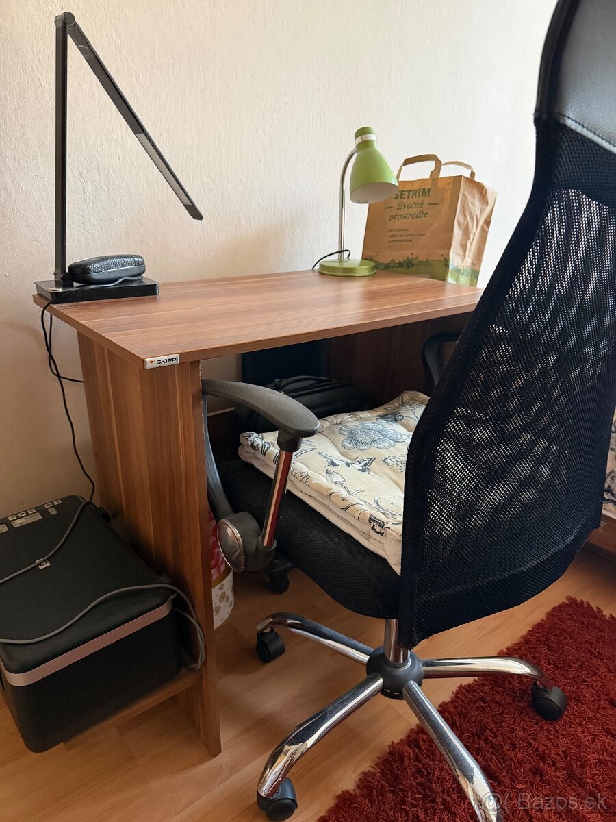 🪑 Predám písací stolík so stoličkou - 2