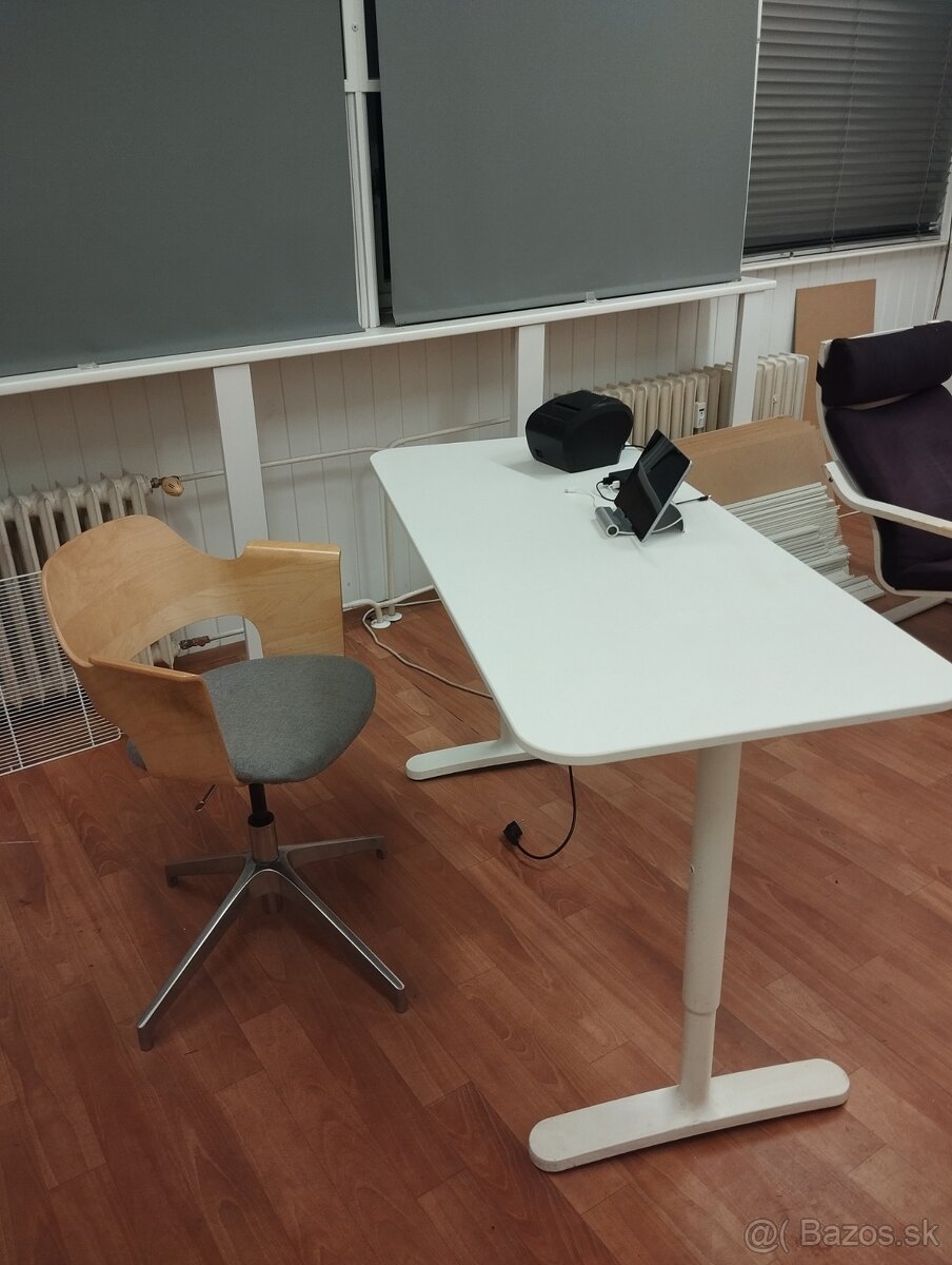Kancelársky stôl+stolička - 2