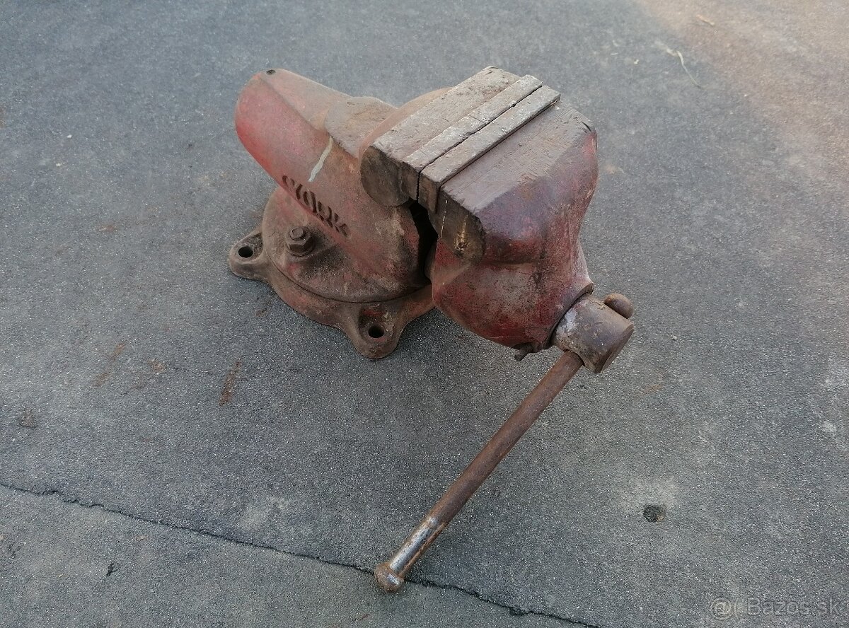 Predám zverák YORK 100 A - 2