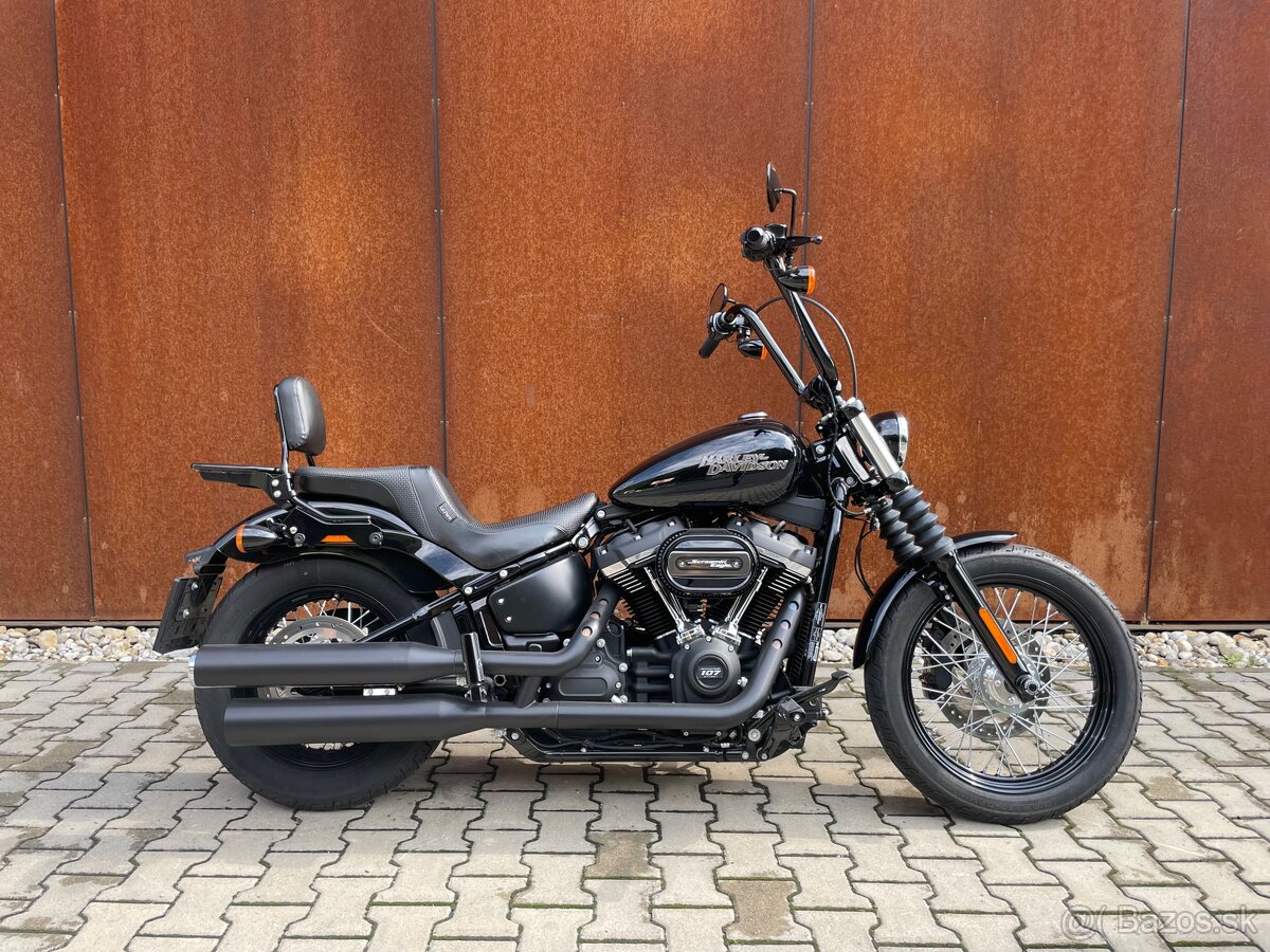 Harley-Davidson Street Bob 107 - 2