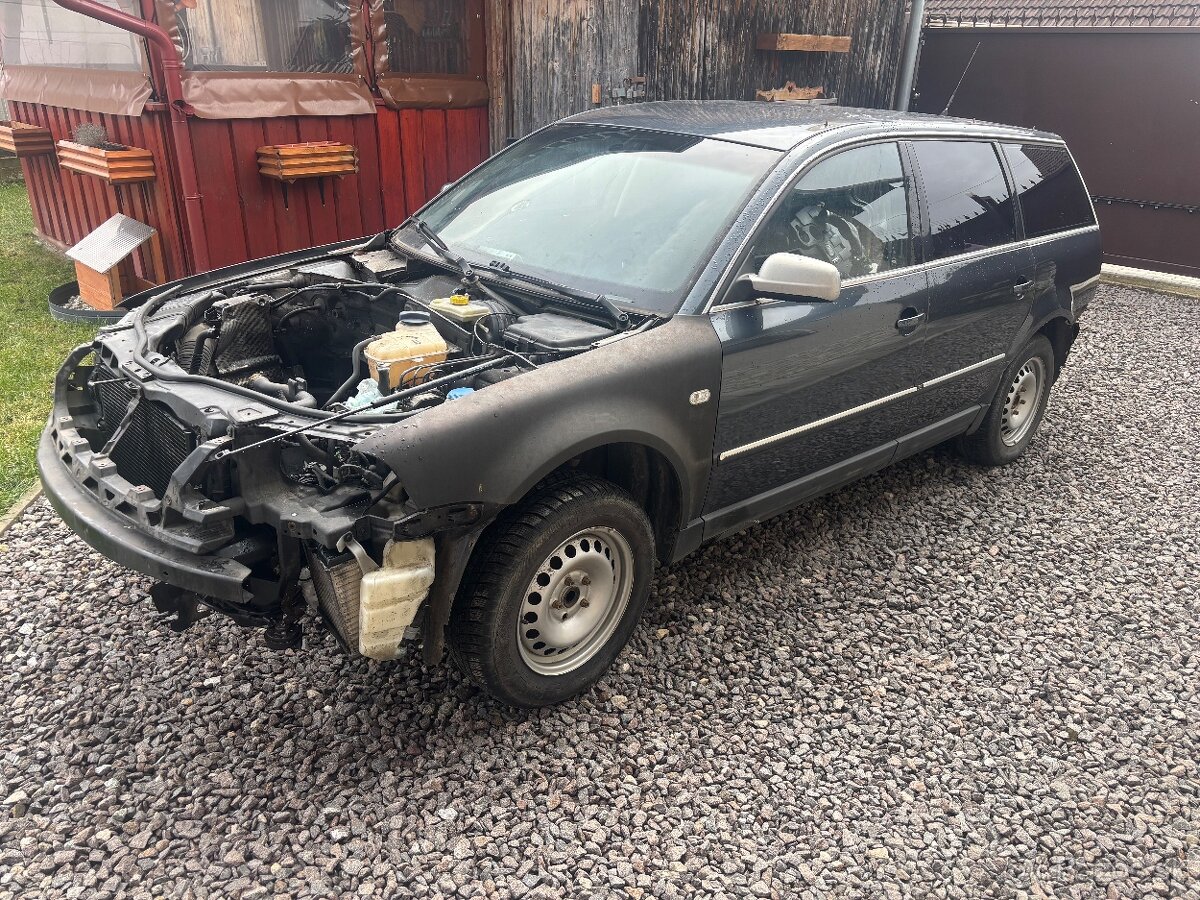 Predám na ND VW Passat B5.5 combi - 2