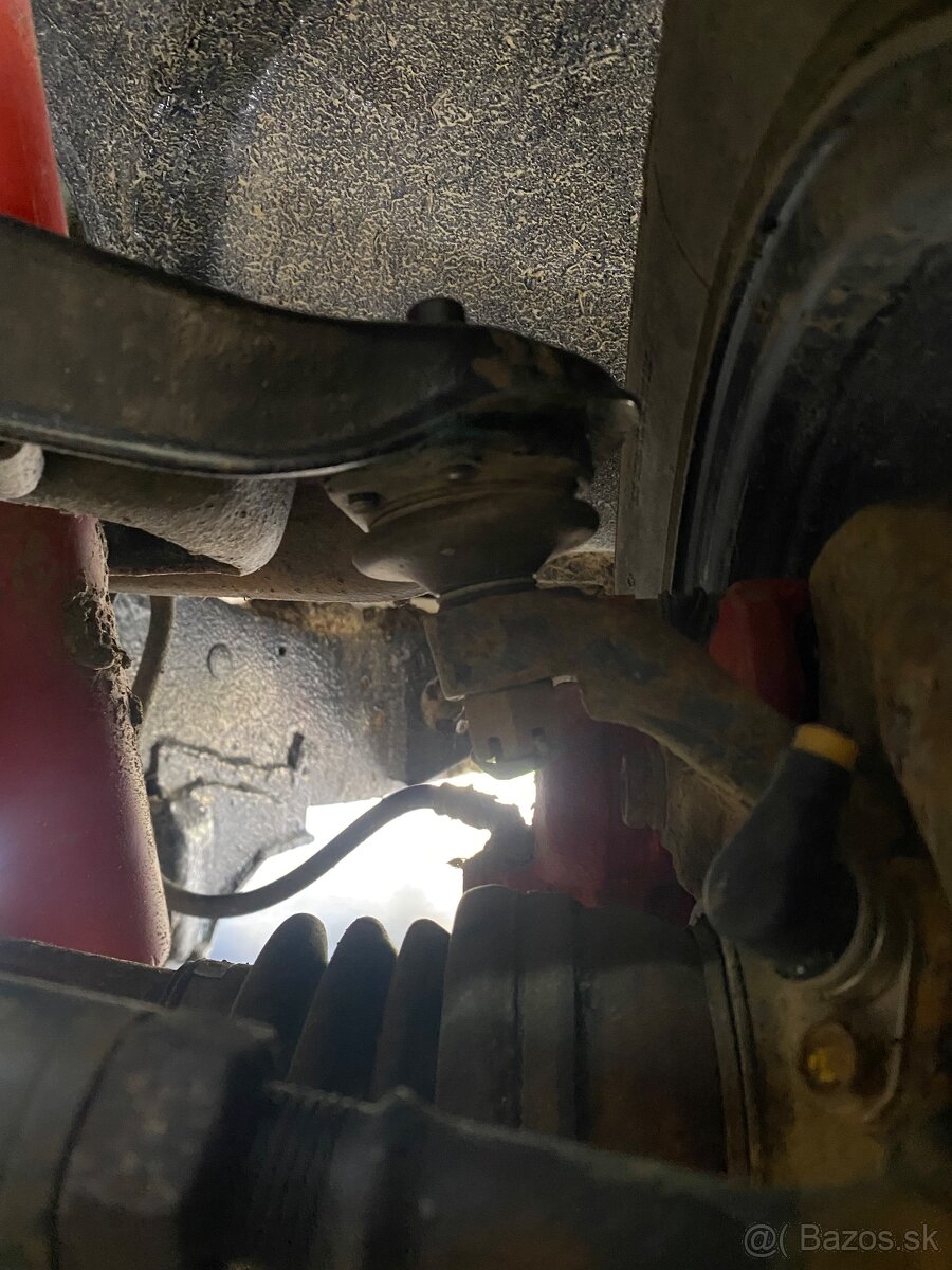 Podložky Nissan Terrano 2 - 2