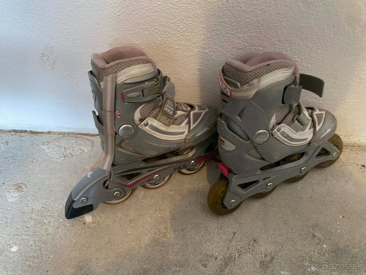 Kolieskové korčule + chrániče - 2