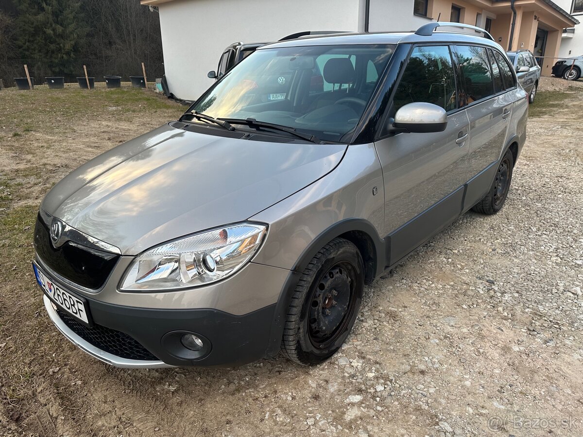 Skoda fabia scout - 2