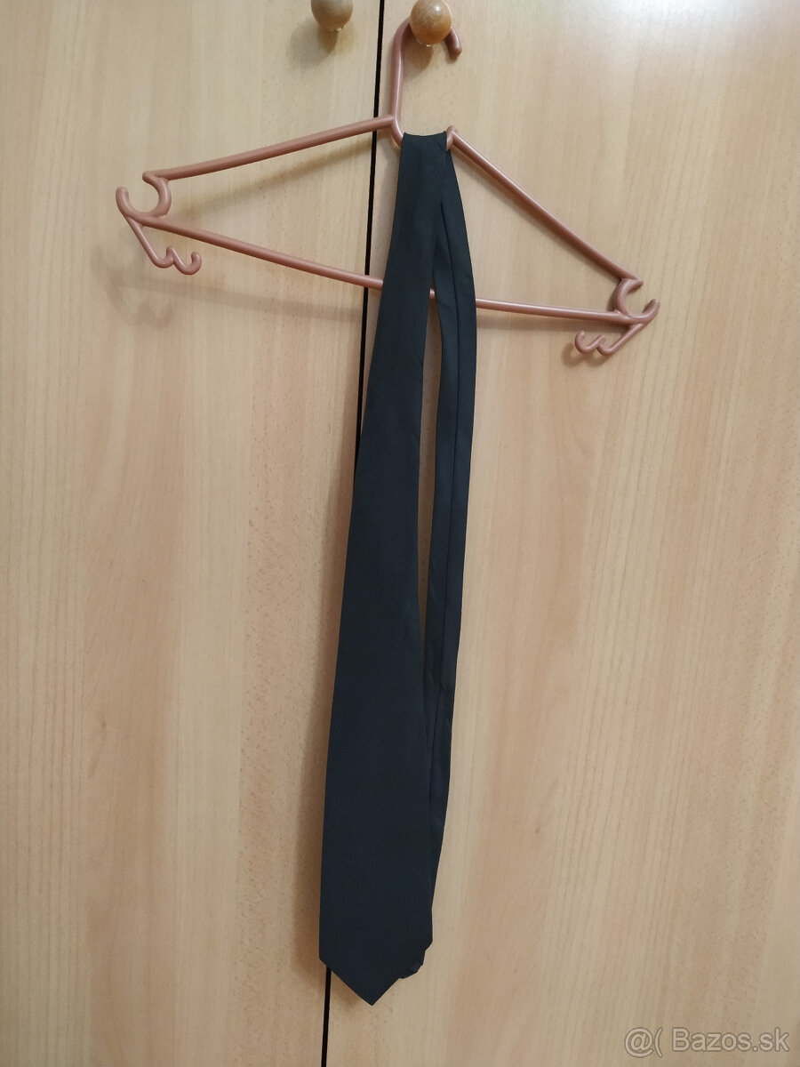 Kravata čierna_za_1,50 - 2