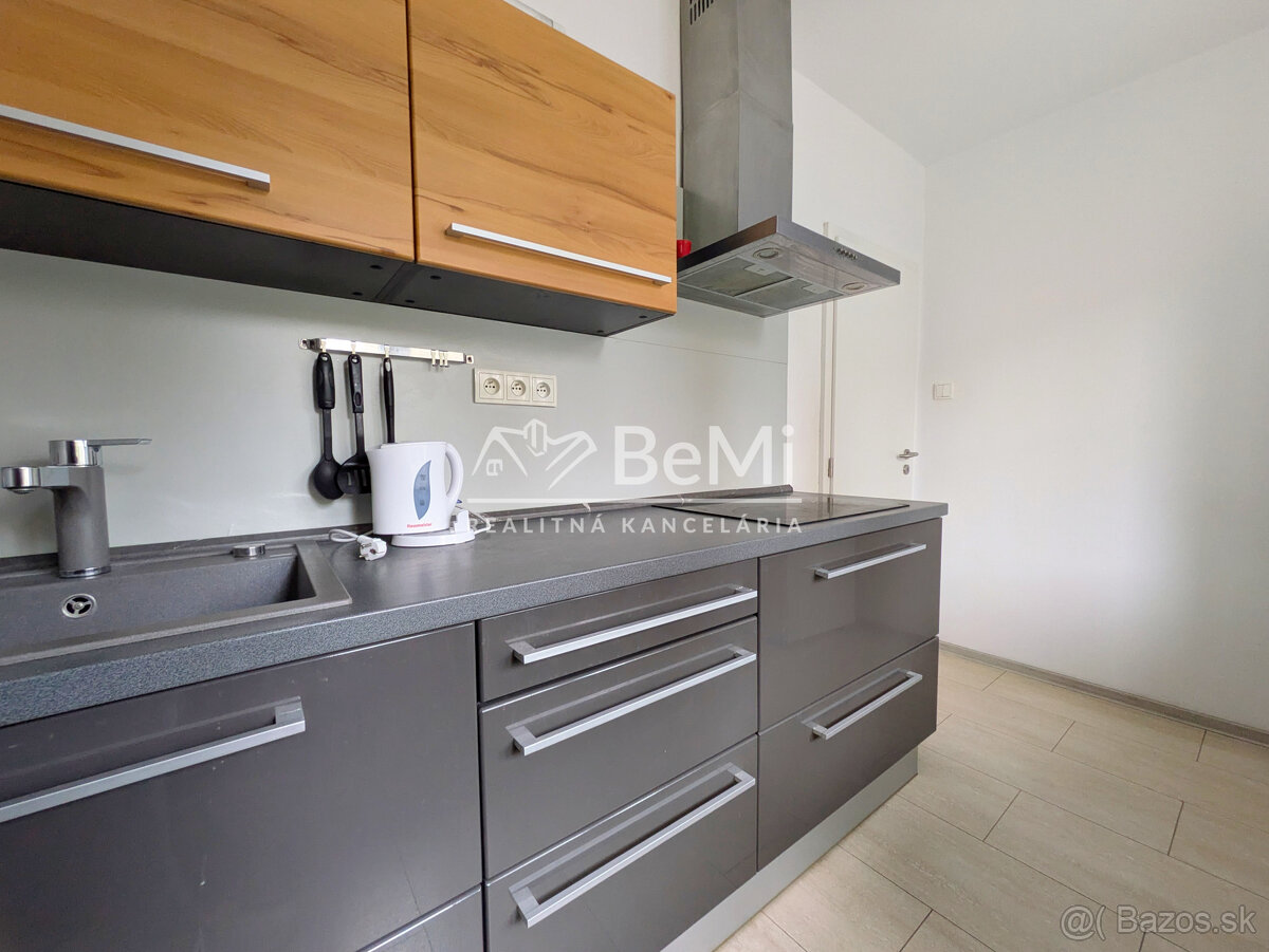 Predaj, 4 izbový byt+ garáž +záhrada - Nitra (1235-114-AFI) - 2