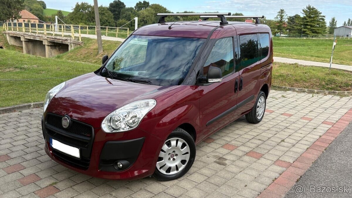 Fiat Dobló Panorama 1.6JTD MULTIJET 105 LOUNGE NOVA STK EK - 2