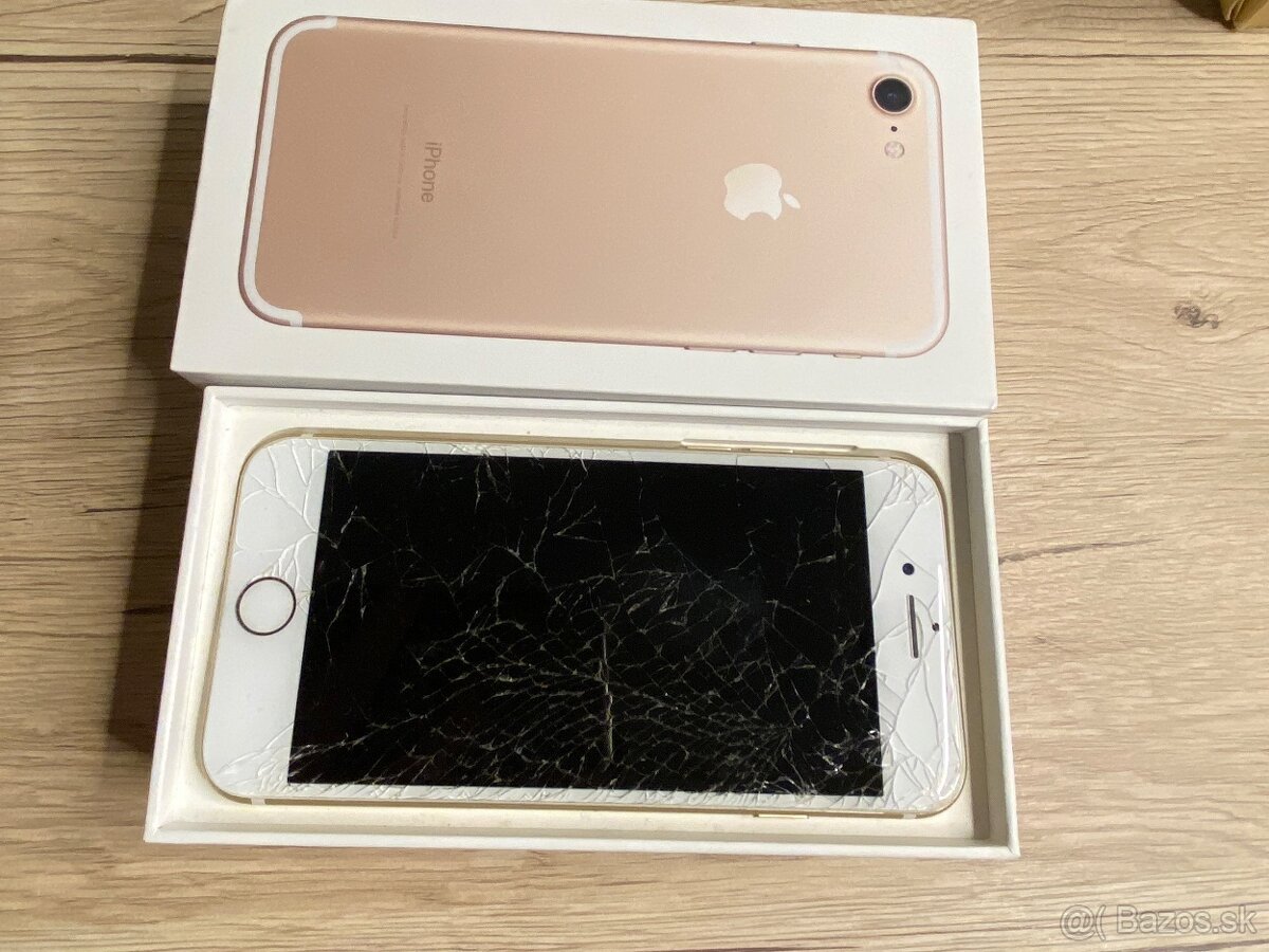 Predam iphone 7, 128GB, s rozbitym displayom - 2