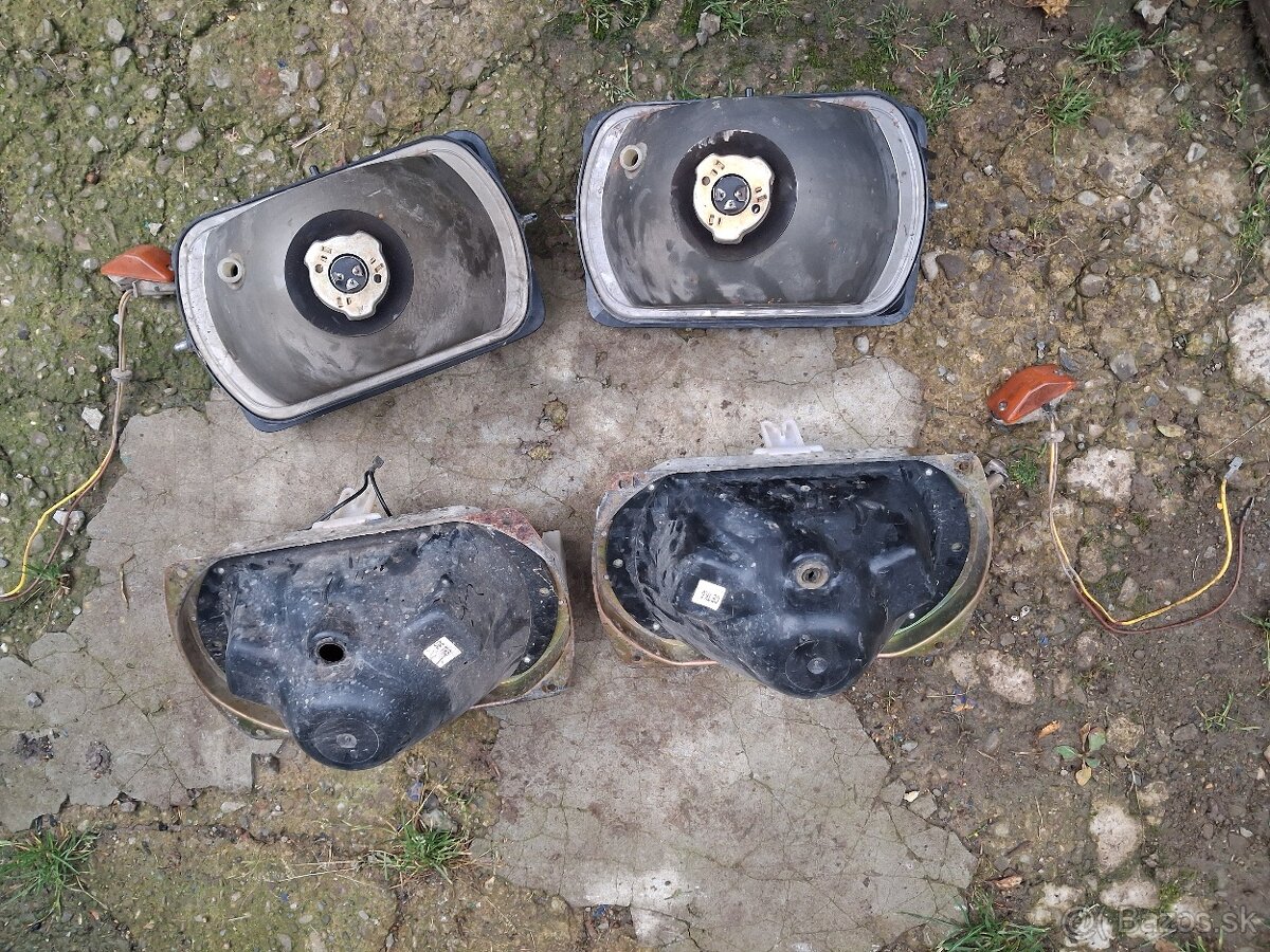 Predám predne svetlá škoda 120,105 - 2