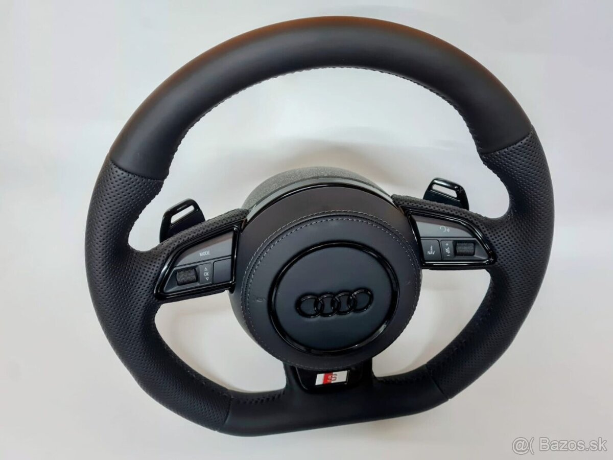 AUDI MULTIFUNKCNY VOLANT S AIRBAGOM A PADLAMI, čierna niť - 2