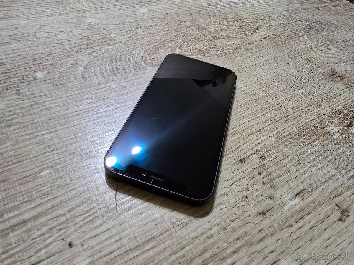 Iphone 12 mini s novou bateriou a 100 percentnym zdravym pln - 2