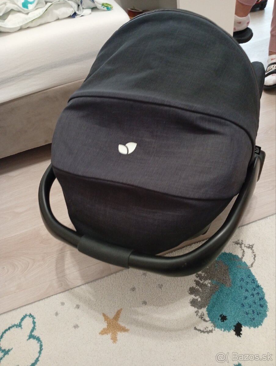 Autosedačka Joie - 2